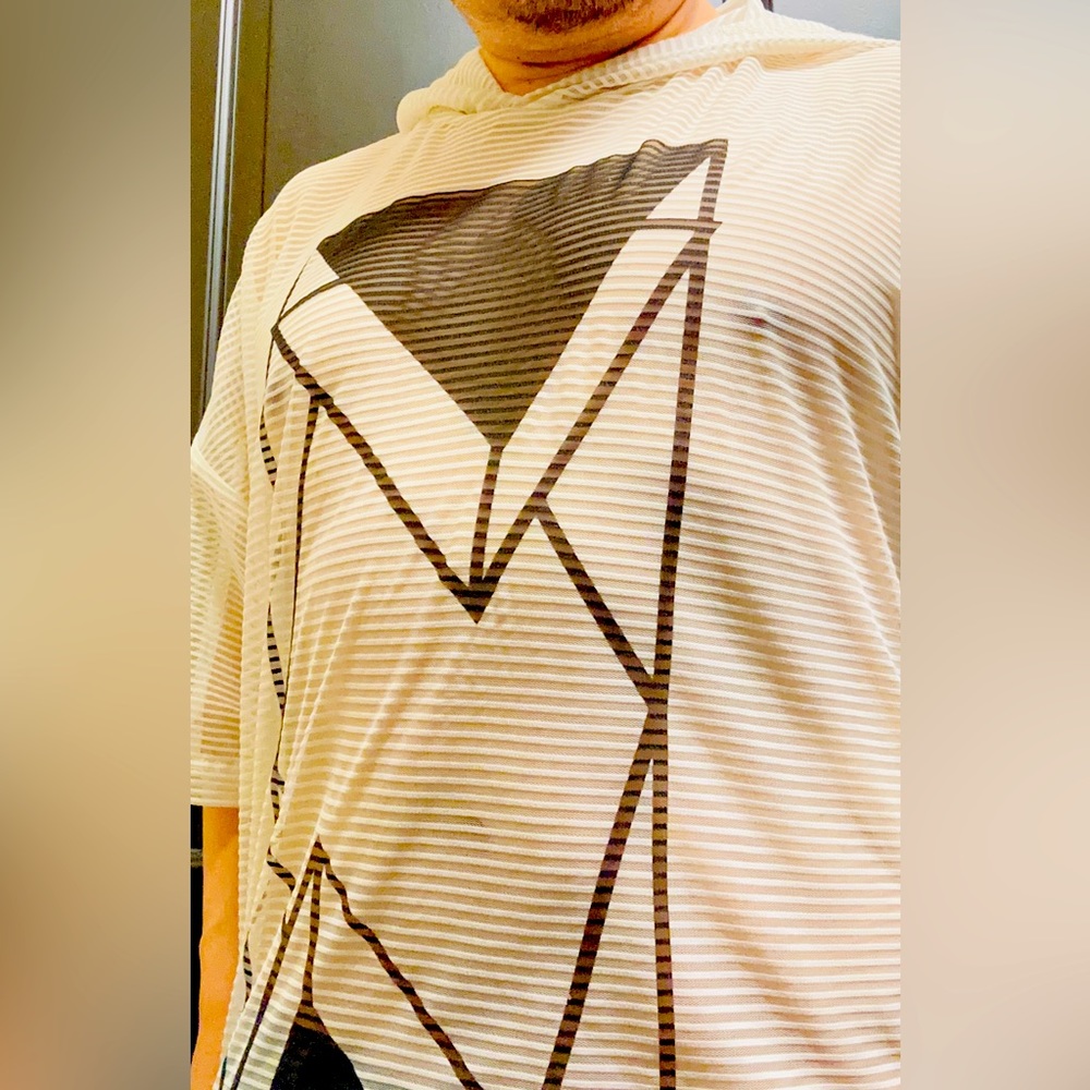 Vinti Andrews Cream Sheer Shirt Size M -  Striped Hooded Oversized